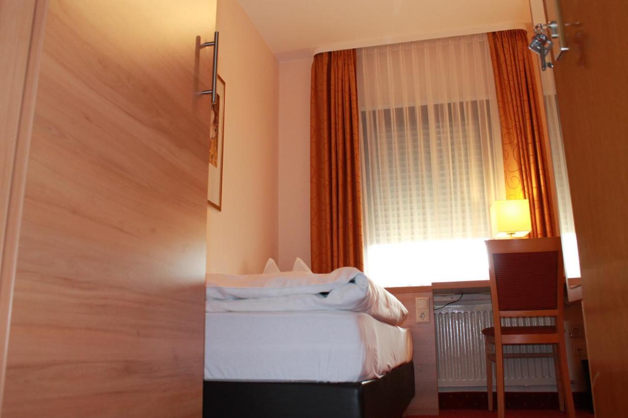 Hotel Huebler 美因河畔法兰克福 外观 照片