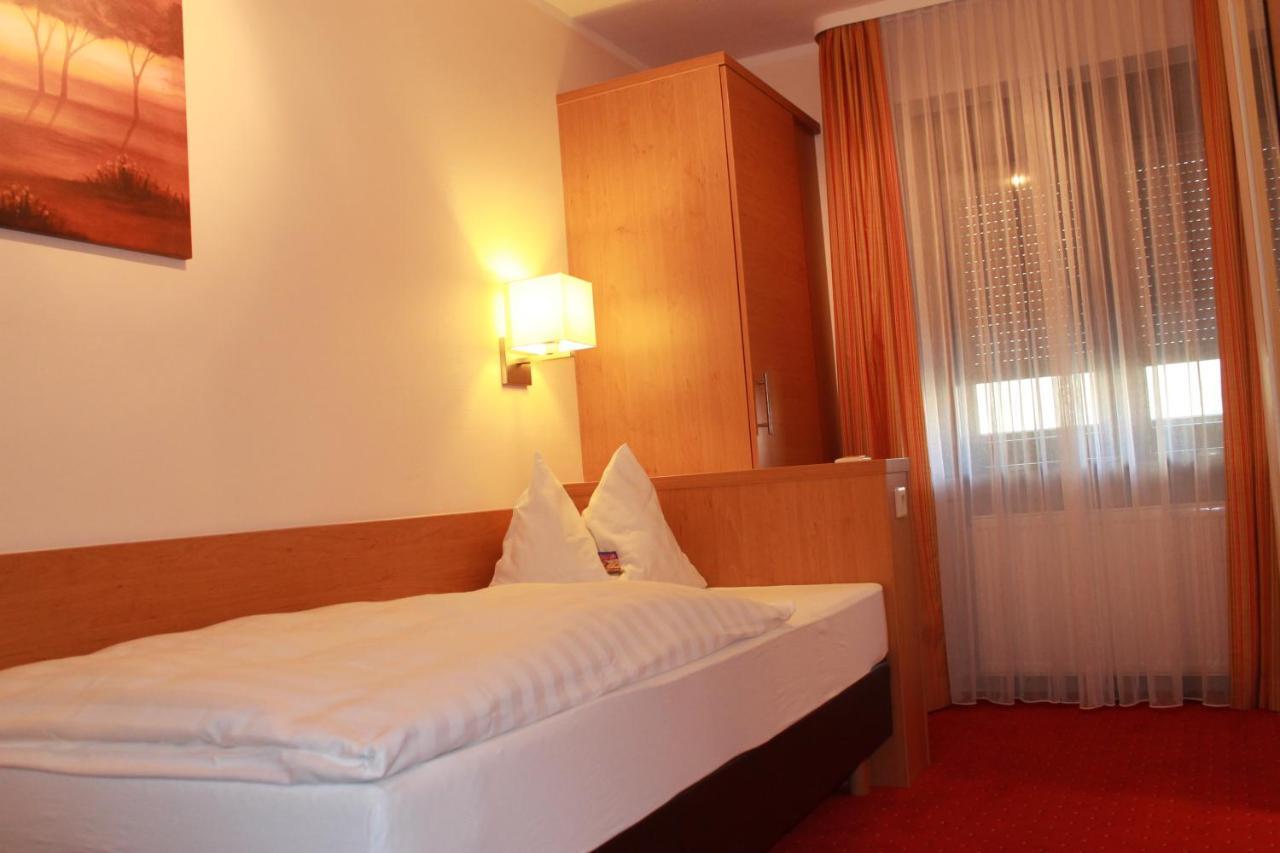 Hotel Huebler 美因河畔法兰克福 外观 照片
